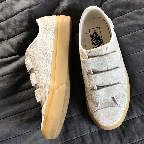 vans velcro gum sole